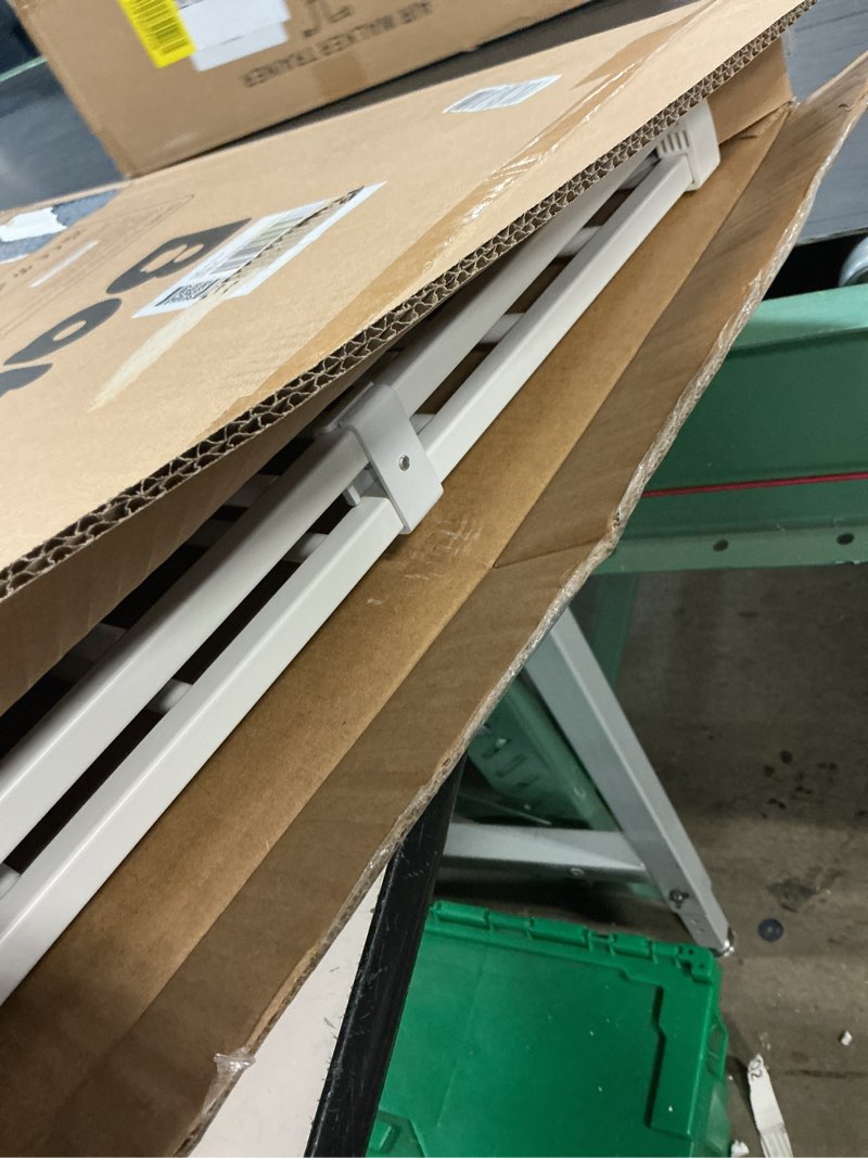 Condition photo showing Good Condition for babelio baby gate for stairs, kitchen & doorways, 26-43" w 28" h no bottom bar| easy installation| one-handed operation| auto-close| hardware mount (drill needed) safety dog/pet gate indoor (white) *white 28" h, 26-43" w-standard