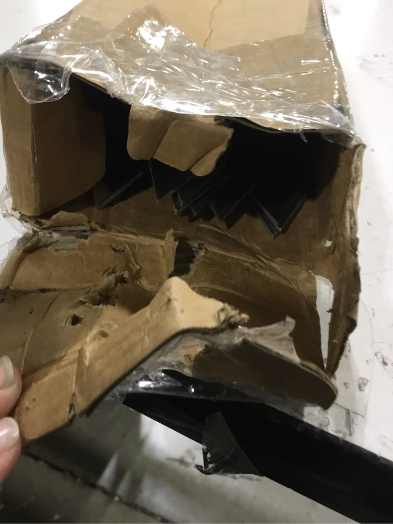 Condition photo showing Good Condition for Idong 10 PCS Kabob Skewers 23.6" Flat Stainless Steel BBQ Skewers for Grilling Meat with Wood Handle and Tip Guards, Heavy Duty Reusable for Koobideh Persian Brazilian Shish Kebab large Red 10