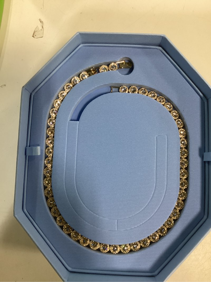 Condition photo showing New/Like New for SWAROVSKI OPTIK 275.63