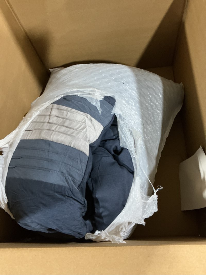 Condition photo showing As Is for Chezmoi Collection Loft 8-Piece Luxury Striped Comforter Set (Full, Navy/Gray/Blue)