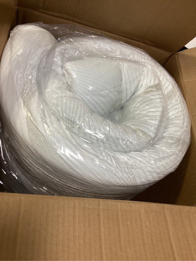 Condition photo showing Good Condition for extra firm mattress topper king size 3 inch, cooling gel+bamboo high density mattress topper with removable silk cover, bed topper for pain relief,no smell,certipur-us, 79 * 75 extra firm-silk-3inch king