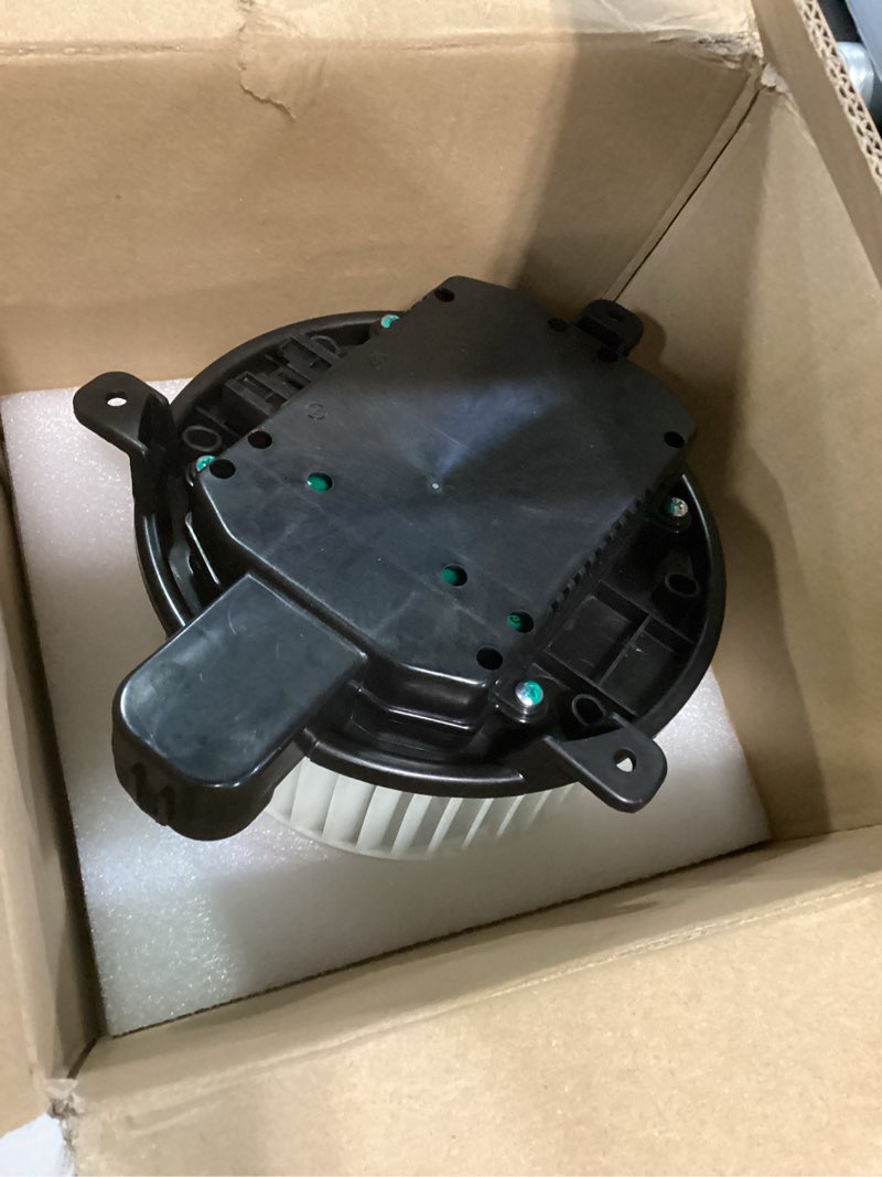 Condition photo showing Good Condition for Jecoupoon A/C Heater Blower Motor with Fan Cage Compatible with 2500 3500 4500 5500 2019-2022 Ram 15