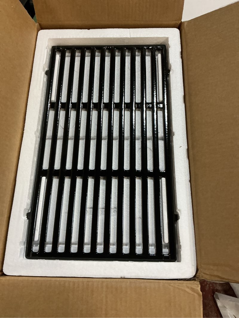 Condition photo showing New/Like New for QuliMetal 66089 66097 18.7" Grill Grates for Weber Genesis 2 E-410/E-415/E-435, Grill Parts for Genesis II/LX E-440 Series Gas, Upgraded Cast Iron Grill Grates Replacements for Weber Genesis GS4 Enamel-Coated Cast Iron Fits Genesis II/II LX 400