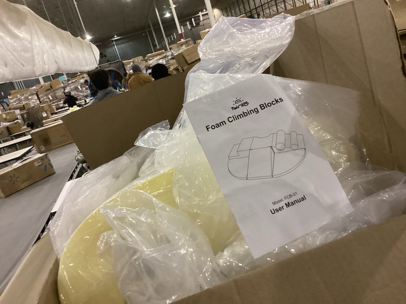 Foam climbing blocks