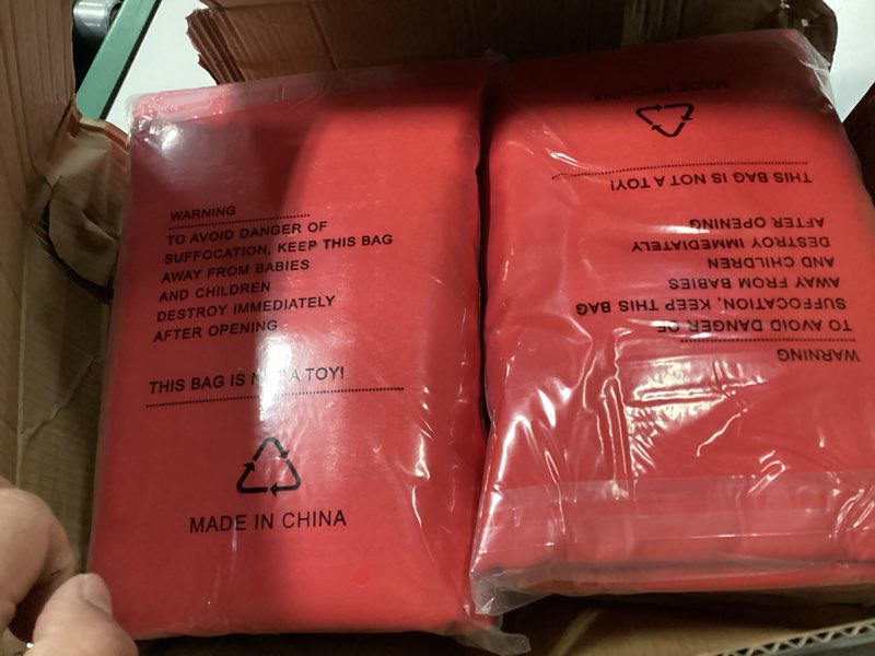 Condition photo showing Good Condition for 6 pack red tablecloth 90 x 156 inch table cloth for 8 foot rectangle tables, wrinkle resistant washable polyester fabric table covers for party, wedding,dining,and banquet red 90 x 156 inch 6pcs