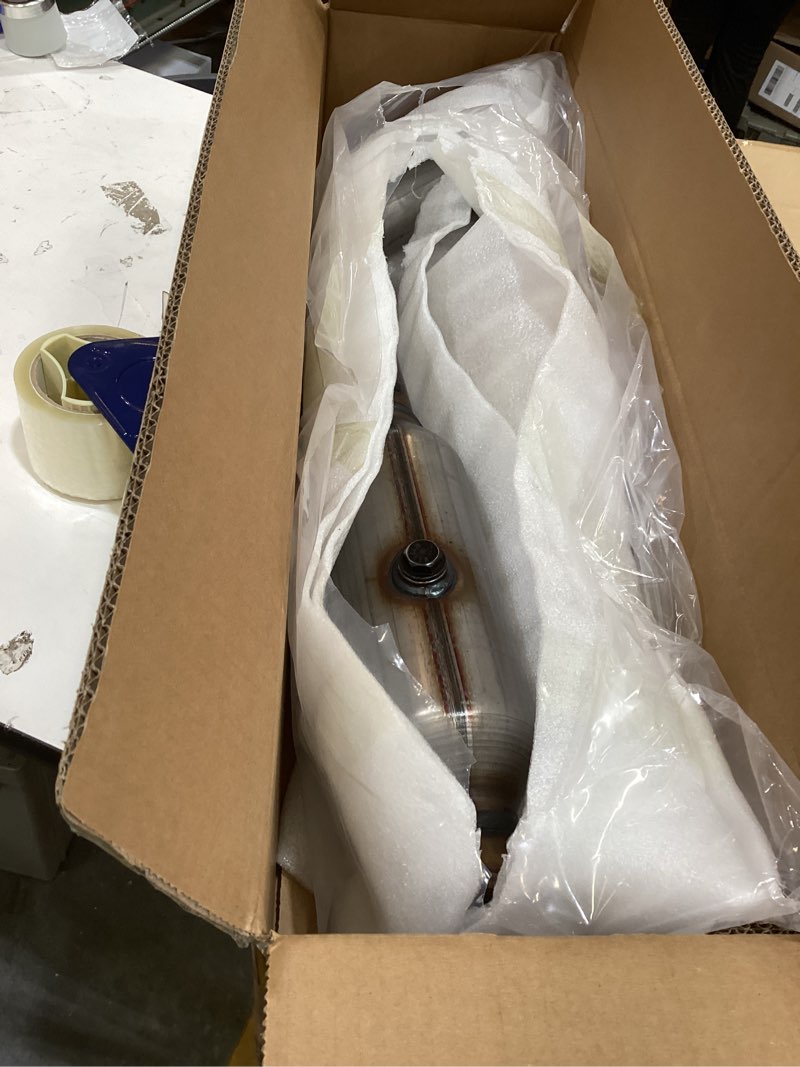 Condition photo showing As Is for catalytic converter direct-fit stainless steel fit for honda crv cr-v 2002 2003 2004 2005 2006 2.4l replacement 16462, 40402, 16167, 55112 (epa approved) 2002-2006 crv