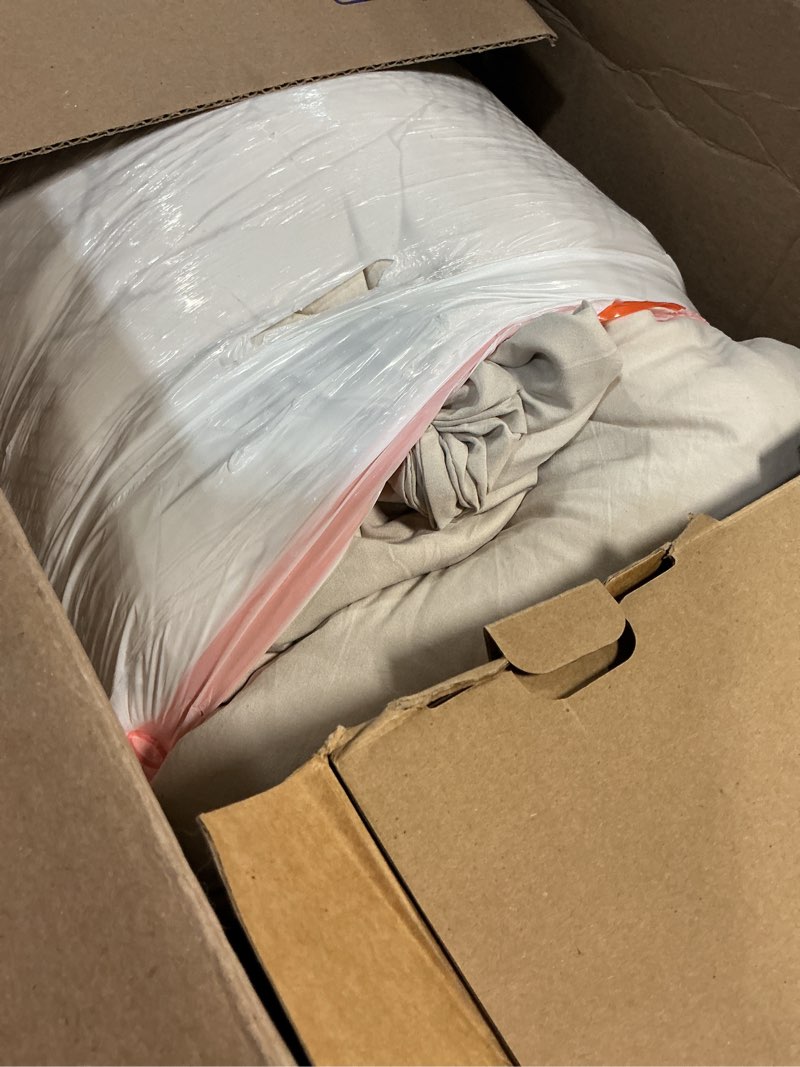 Condition photo showing Good Condition for bedsure super king comforter set, beige soft prewashed bedding for all seasons, 3 pieces gentlesoft™ bed set, 1 lightweight comforter (120"x120") and 2 pillowcases (20"x36") super king(120"x120") 01 - beige