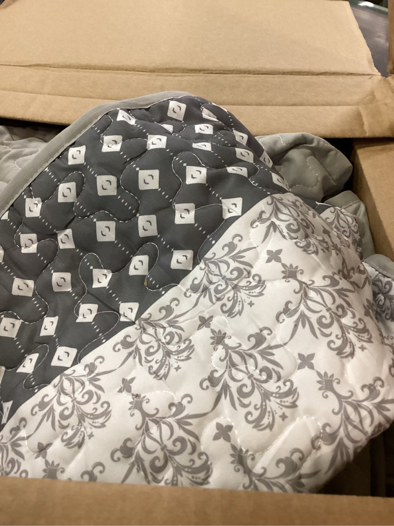 Condition photo showing Good Condition for wongs bedding grey quilt king size, bohemian stripe quilt sets 3 pieces boho quilted bedspread set lightweight microfiber coverlet bedding set all season (104"x90") grey king