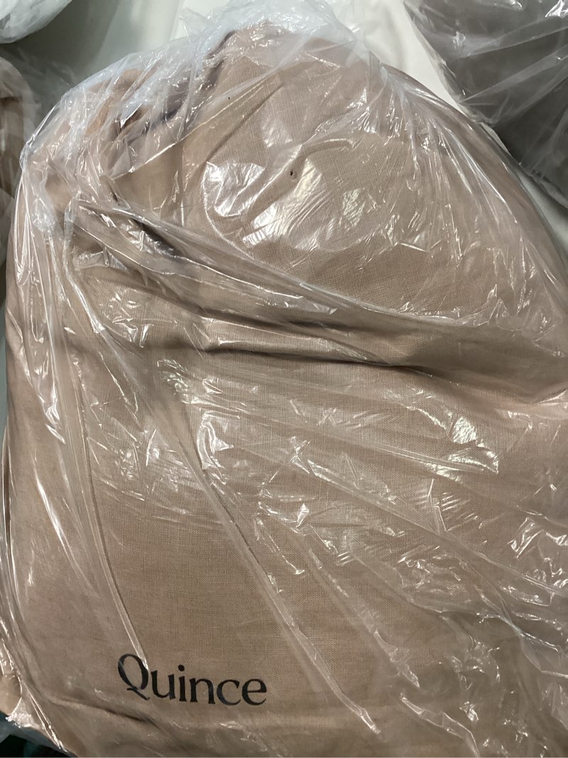 Condition photo showing New/Like New for european linen duvet cover, full/queen, desert sunset
