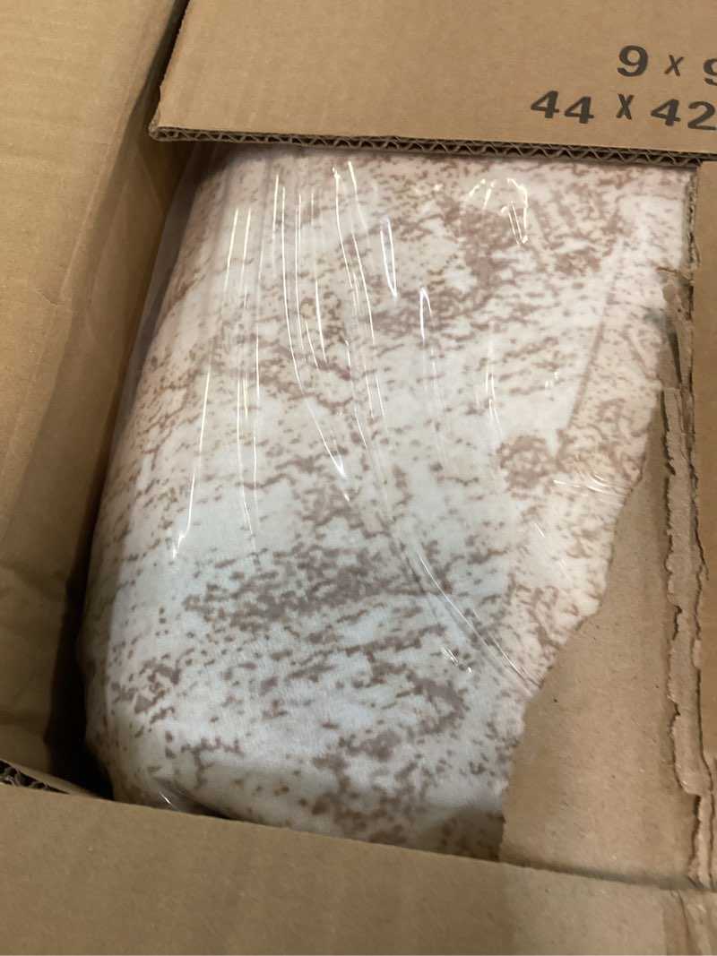 Condition photo showing New/Like New for 9x9 beige round rug 9ft living room circle rug vintage round area rug non slip indoor carpet for apartment beige 9' (round)