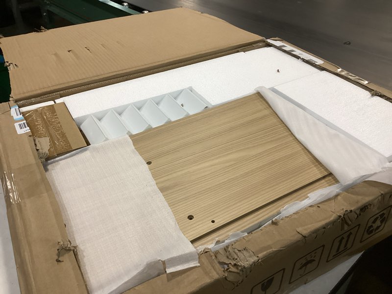 Condition photo showing Good Condition for ROBOTIME Wooden Dollhouse, Wooden Doll House with 29 Pieces of Furniture, 6 Rooms Fits 4-6 Inch Dolls, Gift for Kids Ages 3+