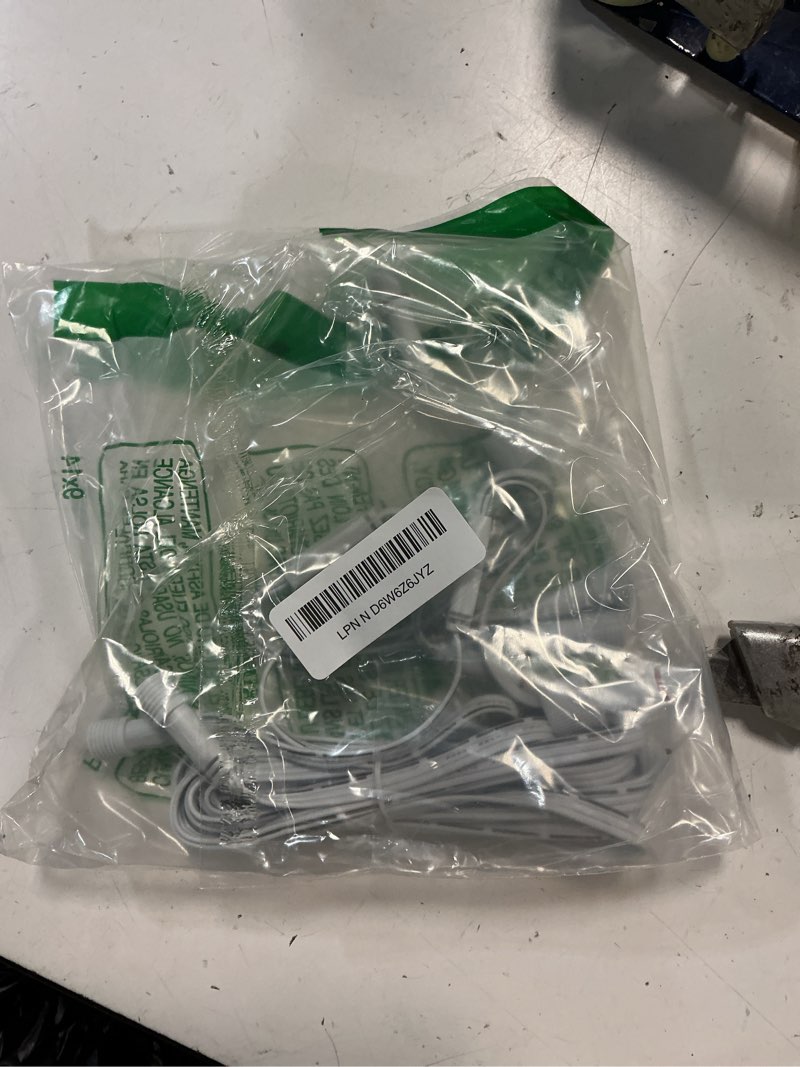 Condition photo showing Good Condition for 13ft waterproof extension cable, 2 y-splitter kit for govee h705a h705b h705c h706a h706b h706c h705d h705e h705f,ip68 permanent lighting extension wire patio garden roof decorations