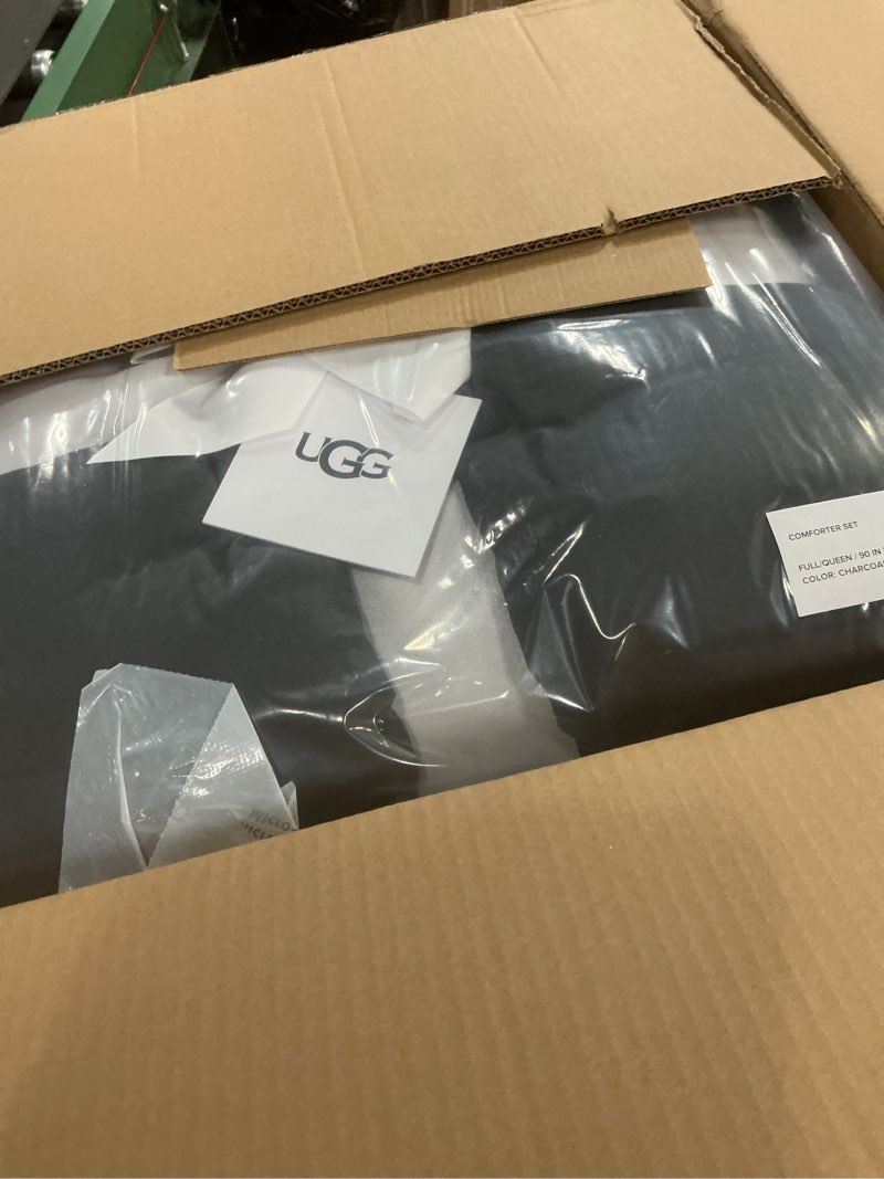 Condition photo showing New/Like New for UGG Leonora Comforter Set with 2 Pillow Shams Lightweight Down Alternative Blanket Reversible Cozy Warm All Season Washable and Hypoallergenic Bedding Set, Full/Queen, Charcoal Grey Grey Full/Queen