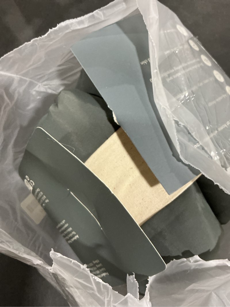 Condition photo showing New/Like New for Huzi Infinity Pillow - Home Travel Soft Neck Scarf Support Sleep (Grey)