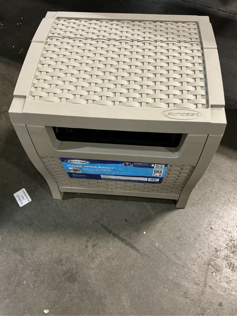 Condition photo showing As Is for suncast hose hideaway plastic 175-ft hideaway hose reel