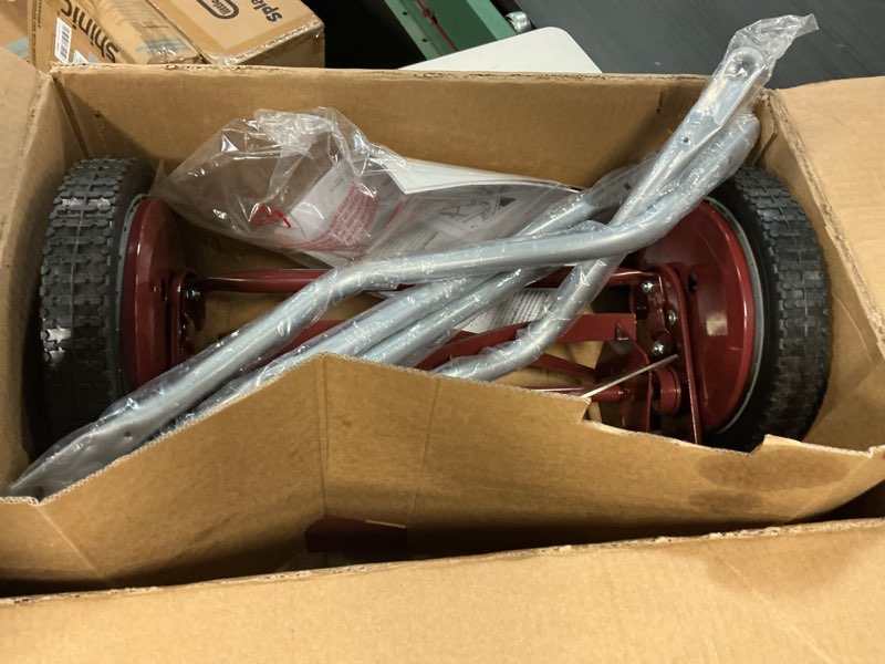 Condition photo showing Good Condition for american lawn mower company 1304-14 14-inch 5-blade push reel lawn mower 14-inch, 5-blade
