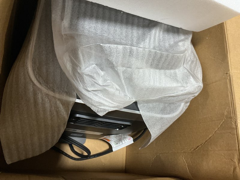 Condition photo showing Good Condition for Ninja | Air Fryer | 6.5 QT Pro XL Capacity fits 9lbs of Wings | 6-in-1 Max Crisp, Air Fry, Roast, Bake, Reheat & Dehydrate | Nonstick Basket, Crisper Plate & Recipe Guide | Grey | AF181 6.5 QT MAX