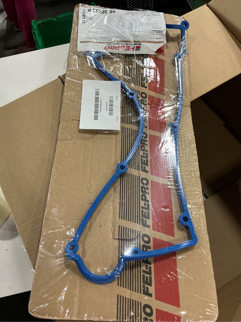 Condition photo showing Good Condition for fel-pro vs 50593 r valve cover gasket set