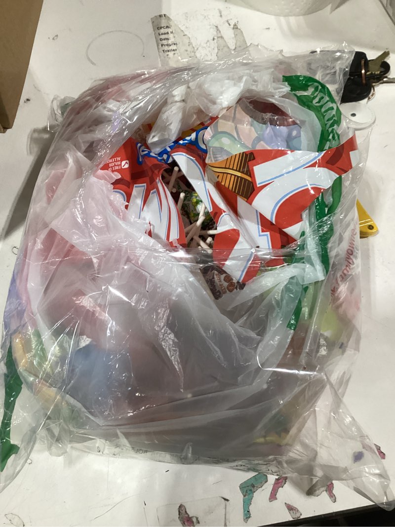 Condition photo showing Good Condition for Similar product Dum Dums Original Mix 400 ct. Bag - All-Time Classic Flavors, Assorted Suckers in Bulk Candy Bag, Individually Wrapped Lollipops - Easter Lollipops for Basket Fillers