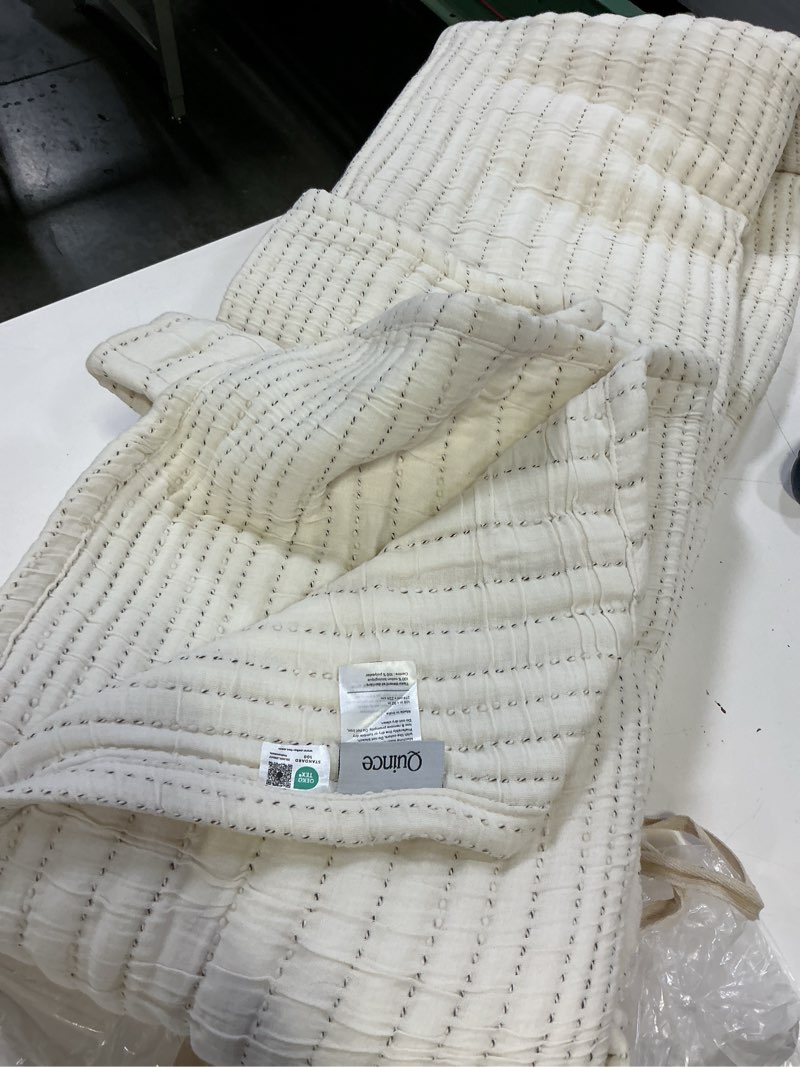 Condition photo showing New/Like New for organic cotton channel stitch coverlet color undyed size 108in x 92in