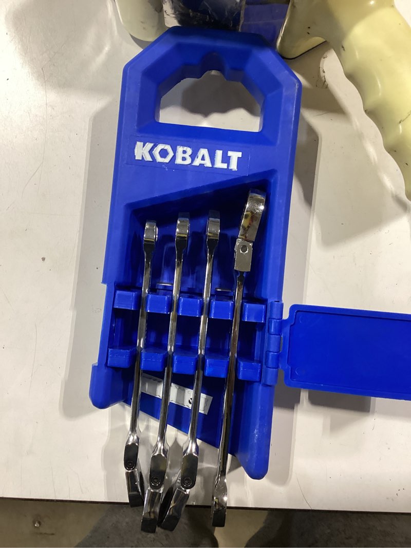 Condition photo showing Good Condition for kobalt 4 -piece set metric flexible head ratchet wrench