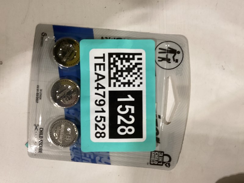 Condition photo showing New/Like New for energizer lithium batteries 2032 - 6 pack 6 count (pack of 1)