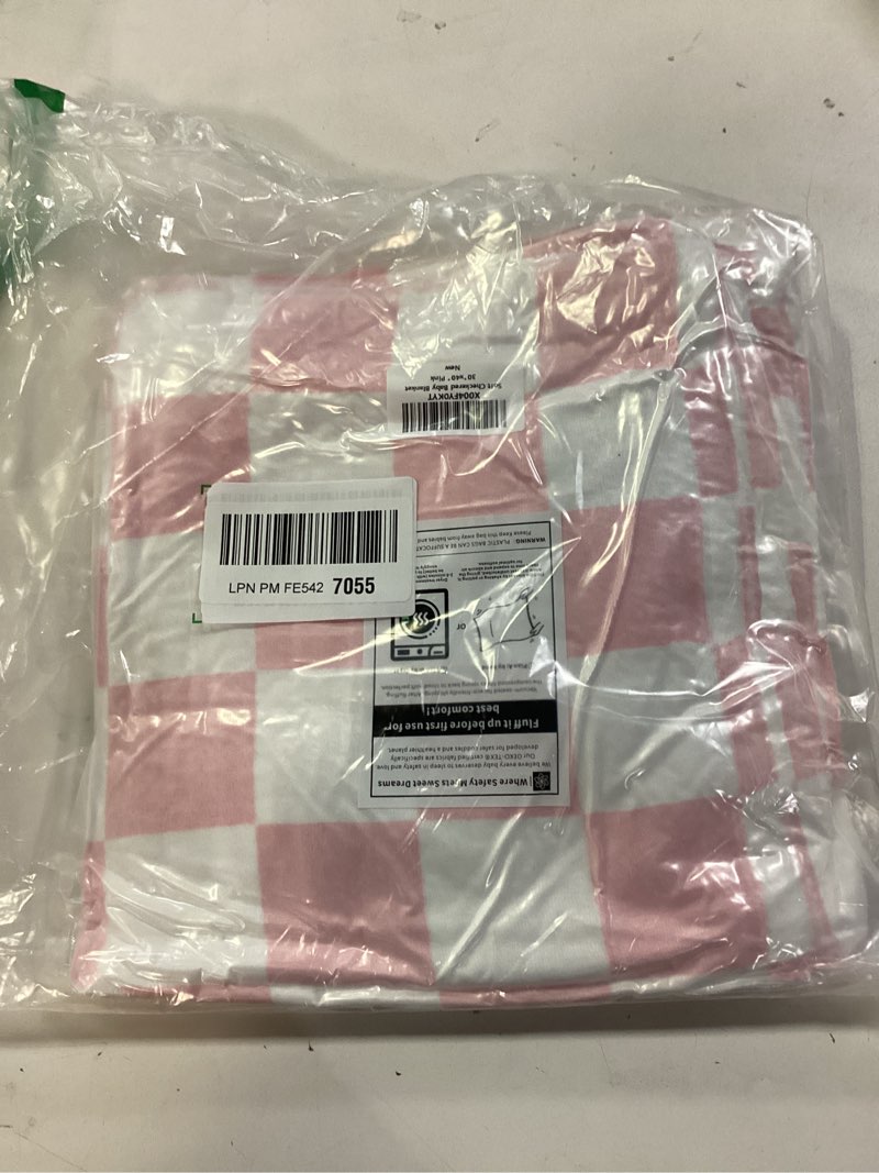 Condition photo showing New/Like New for Yurhap Checkered Baby Blanket for Girls Pink Fleece Baby Blankets for Girls Boys, Warmer Comfort Lightweight Bed Blanket for Toddlers Infants or Newborn, 30''x40'', Pink Pink 30"x40"