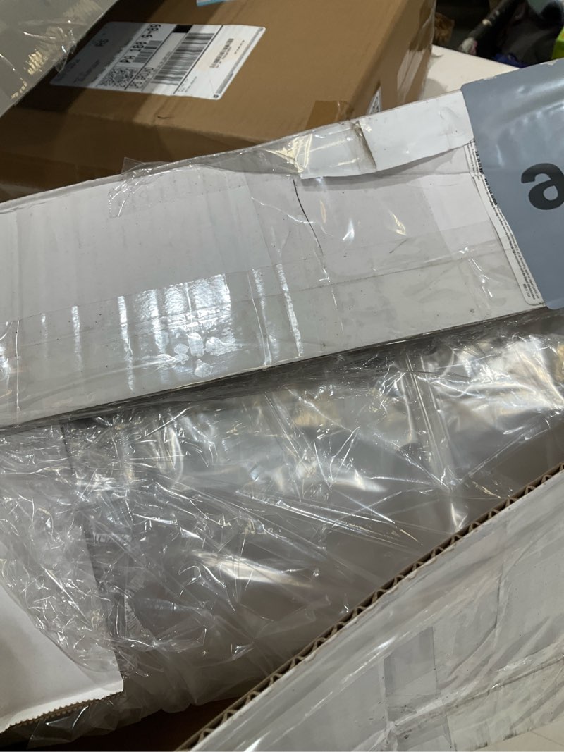 Condition photo showing Good Condition for plasticplace clear garment bags, protect clothes from dust, dirt, wrinkles, & damage, perfect for dresses, dry cleaning, storage, & travel - zippered, made in usa 240 count, 72" x 21" x 7" 21'' x 7'' x 72'' clear