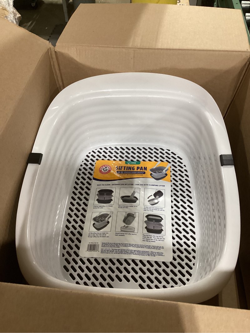 Condition photo showing New/Like New for Arm & Hammer Large Sifting Litter Box Scoop Free Cat Litter Tray with Microban, Made in USA
