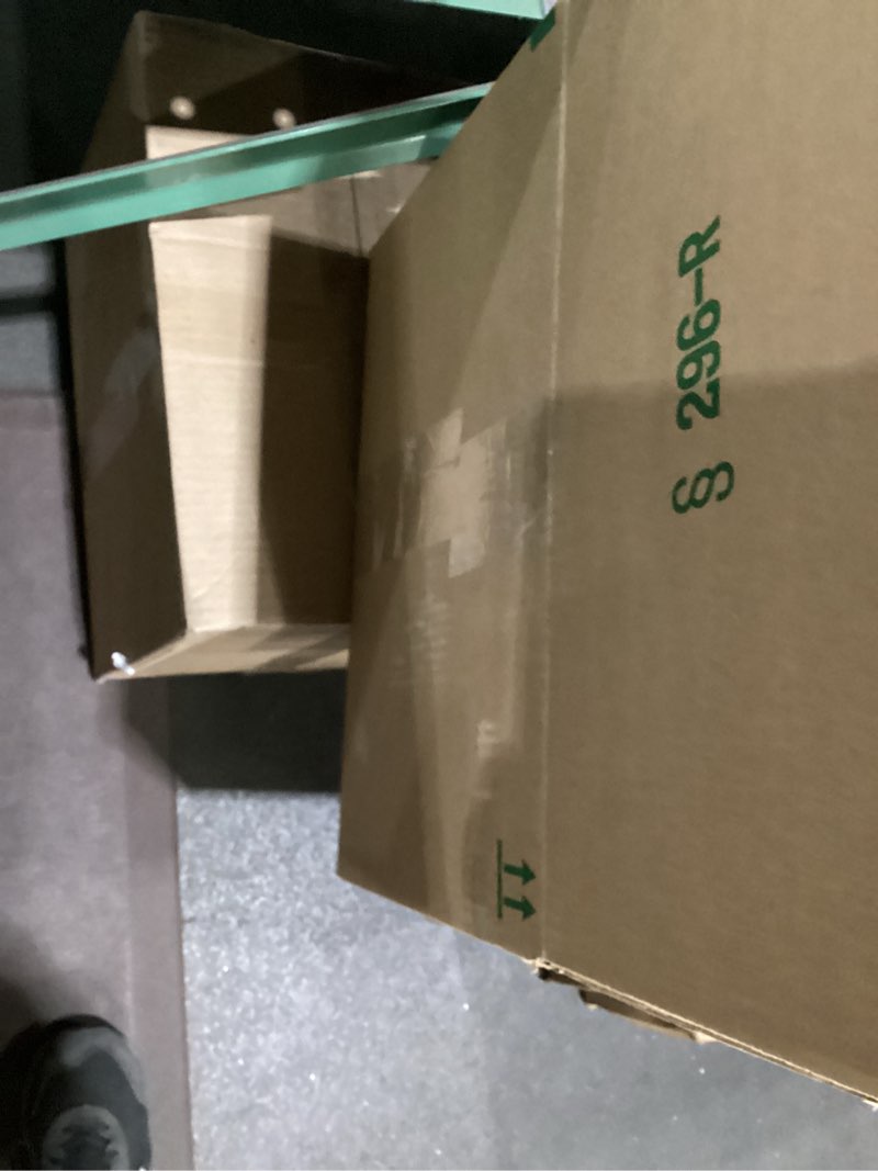 Condition photo showing Good Condition for Indoor area rug