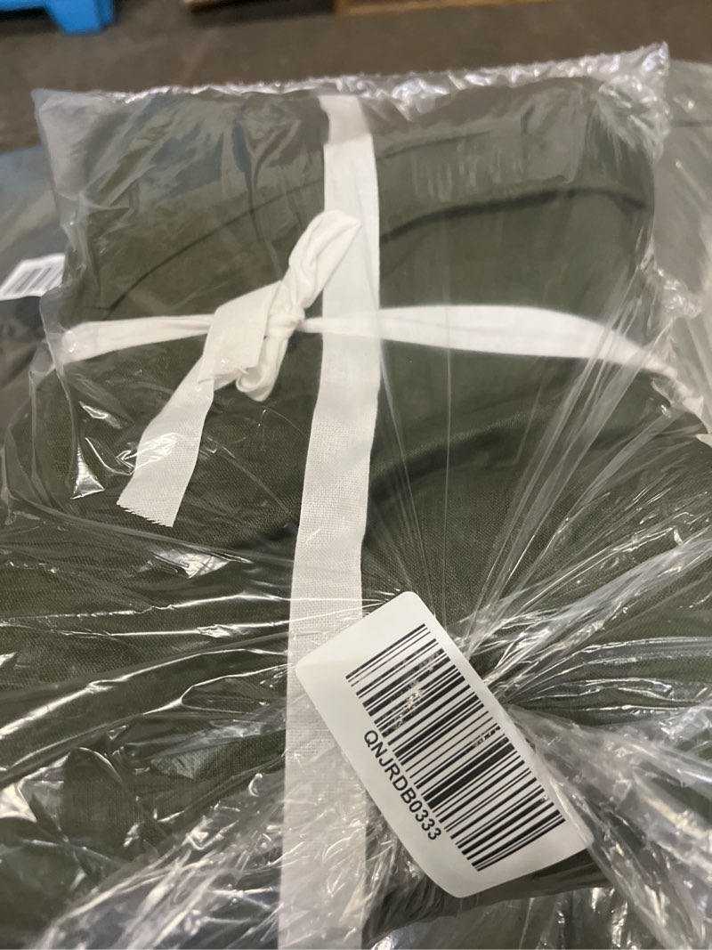Condition photo showing Good Condition for european linen true blackout curtain, 96x84, hunter green