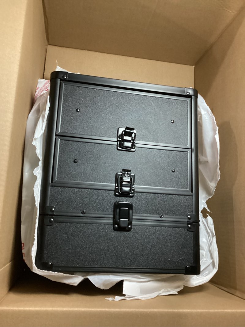 Condition photo showing Good Condition for Qislee Makeup Box with Double Drawers and Four Trays, A Detachable Lighted Mirror, Waterproof Travel Train Case, Cosmetic Organizer and Makeup Suitcase with Magnetic LED Mirror(Black) Black Extra Large