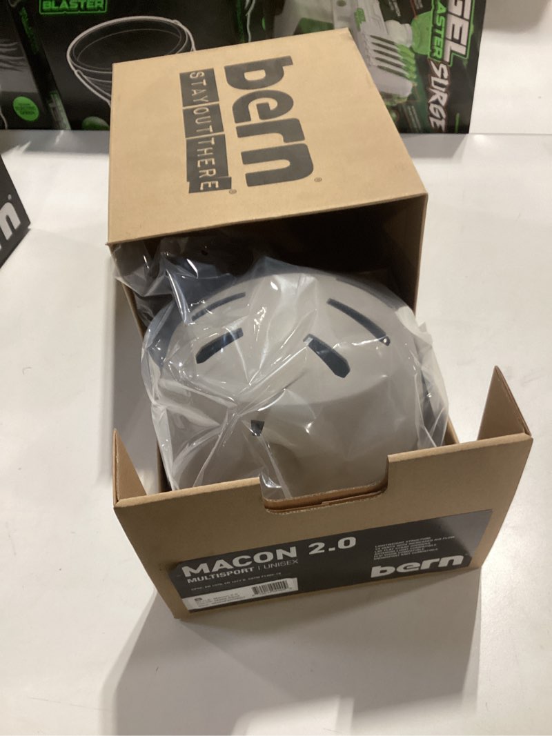 Condition photo showing New/Like New for Bern Macon 2.0 Matte Sand Small