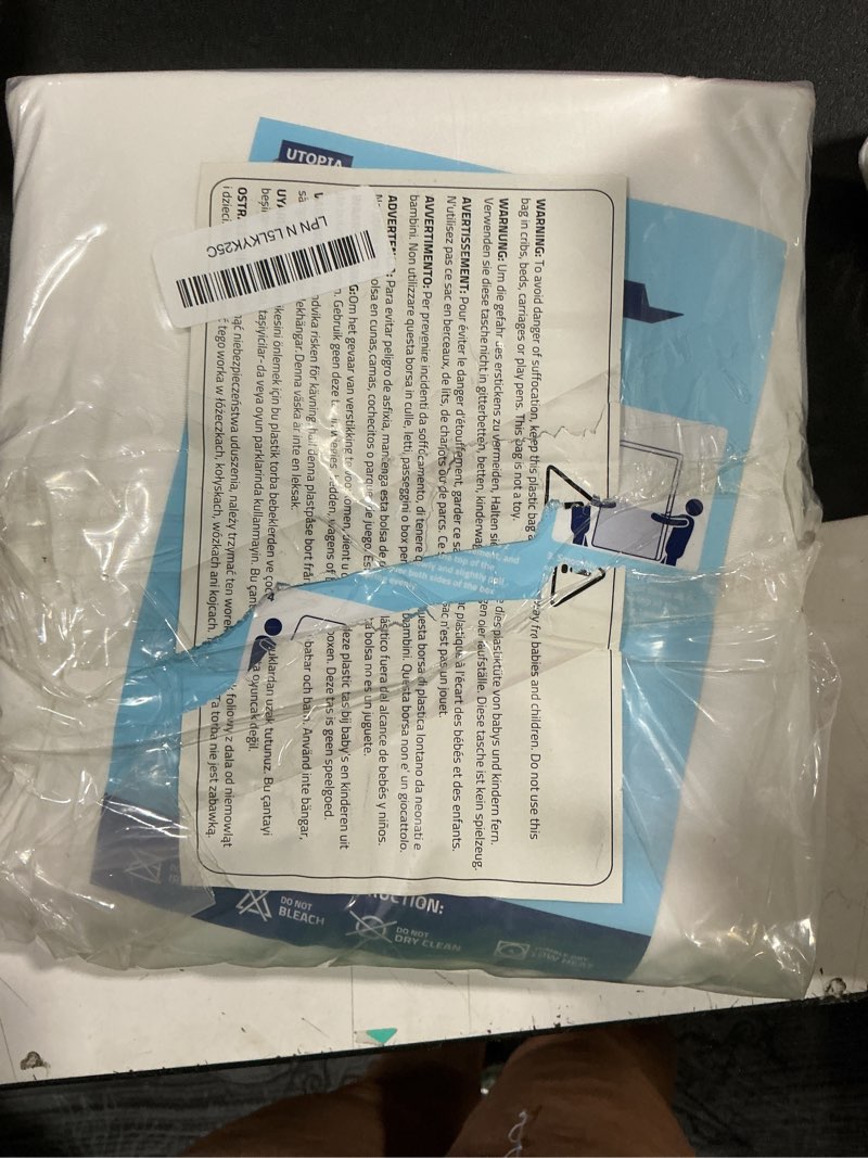Condition photo showing Good Condition for utopia bedding mattress protector zippered twin size, 100% waterproof bed bug and dust mite proof mattress encasement, absorbent 6 sided mattress cover 1 twin