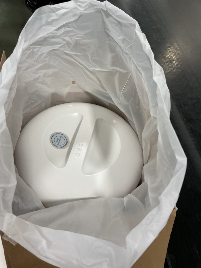 Condition photo showing Good Condition for PETLIBRO Automatic Cat Feeder with Camera, 1080P HD Video with Night Vision, 5G WiFi Pet Feeder with 2-Way Audio, Low Food & Blockage Sensor, Motion & Sound Alerts for Cat & Dog Single Tray