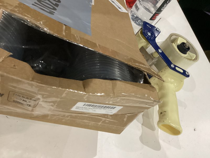 Condition photo showing New/Like New for 50 Sets Clear Plastic Coffee Cups with Sip Lids, Disposable Plastic PET Crystal Cups for Iced Coffee, Smoothie, Cold Beverage, Drink Shops and Party Catering(Clear,18 oz) Clear 18 oz