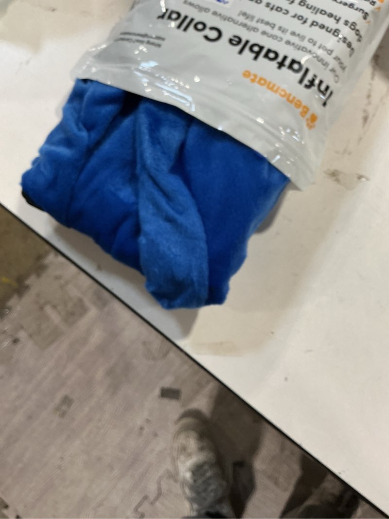 Condition photo showing Good Condition for bencmate inflatable dog cone collar alternative after surgery large, blue | soft dog cone for small medium large dogs and cats, doggie neck donut recovery ecollar to stop licking pets from injury blue large [neck:14"-18"]