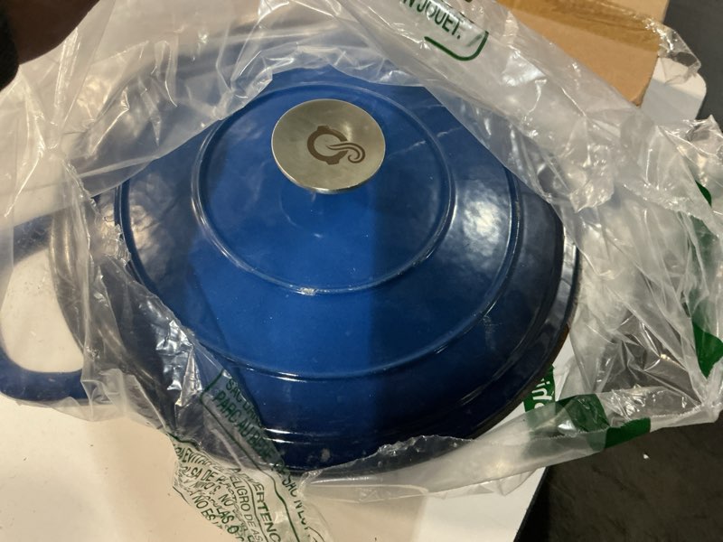 Condition photo showing Good Condition for crock-pot artisan 7-quart round enameled cast iron dutch oven – sapphire blue, durable heavy-duty cookware for slow cooking, baking, roasting with lid sapphire blue 7-quart