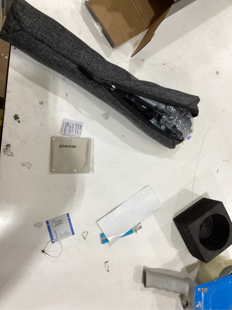 Condition photo showing New/Like New for neewer litetrip lt32 62" travel tripod carbon fiber with ±15° leveling 360° panorama head, detachable center axis, fast flip buckle, arca qr plate compatible with pd, (former tp62)