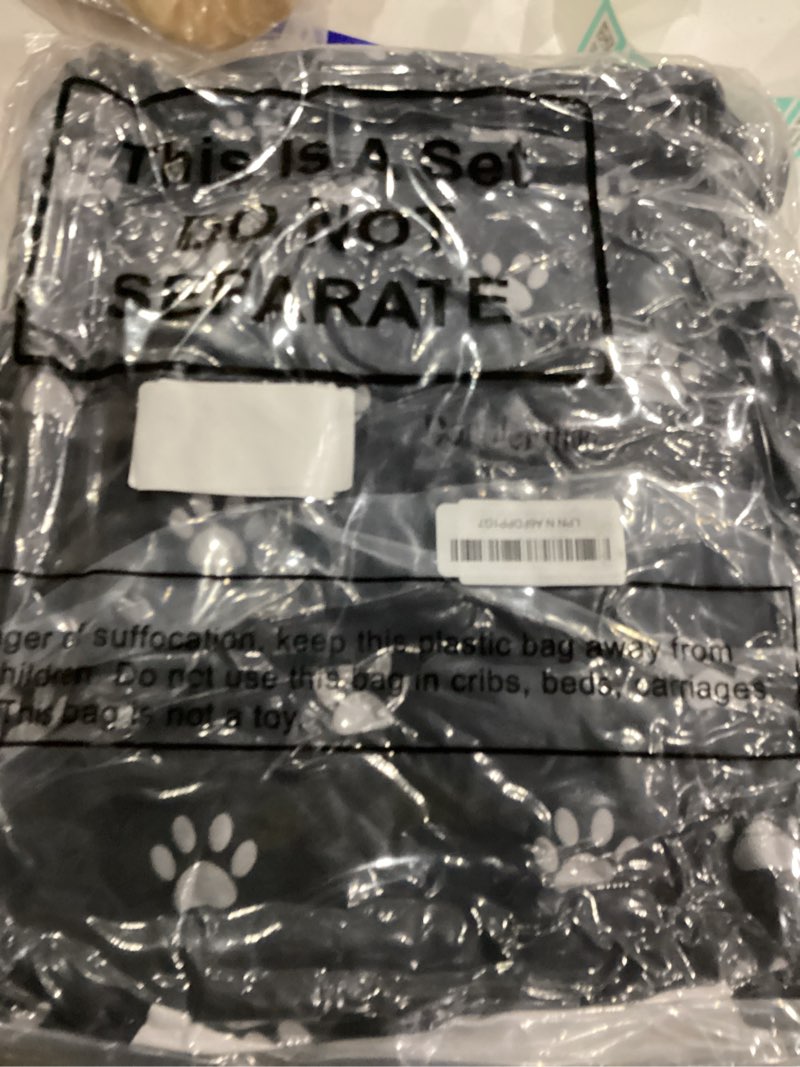 Condition photo showing As Is for 3 Pcs 16.5" x 12"x 11" Cat Houses for Outdoor Cats Weatherproof Waterproof Rainproof Foldable Cotton Insulated Feral Dogs Tent Shelter Pet Beds for Keep Warm Outdoor Indoor Garden for a 4kg Kitten 16.5 x 12 x 11 Inches Paw