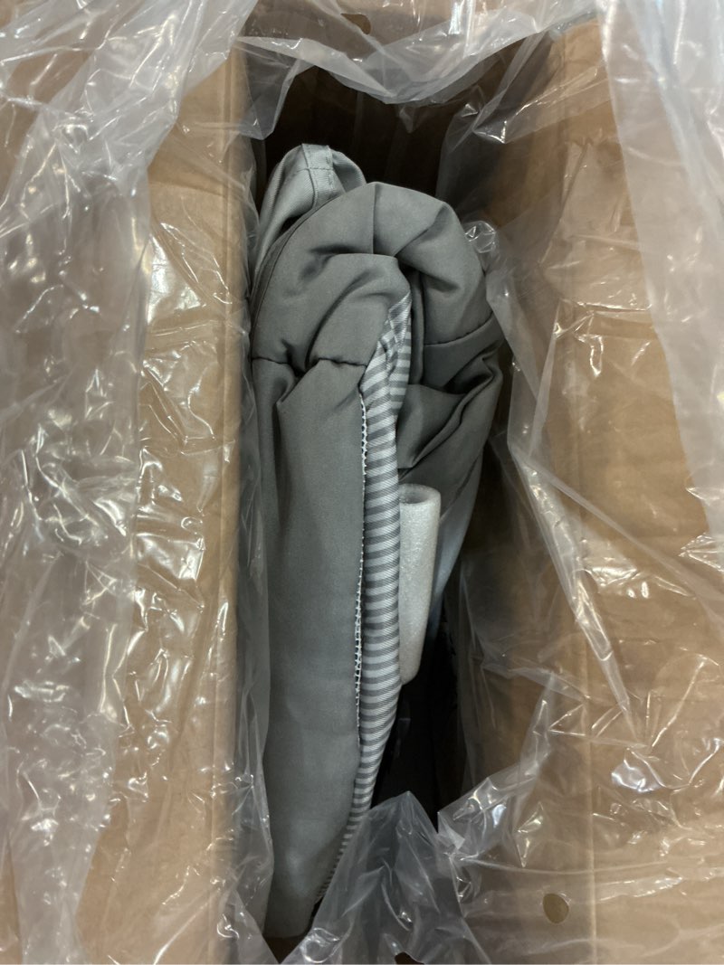 Condition photo showing Good Condition for safety 1?? sleepy traveler infant bassinet, dreamscape