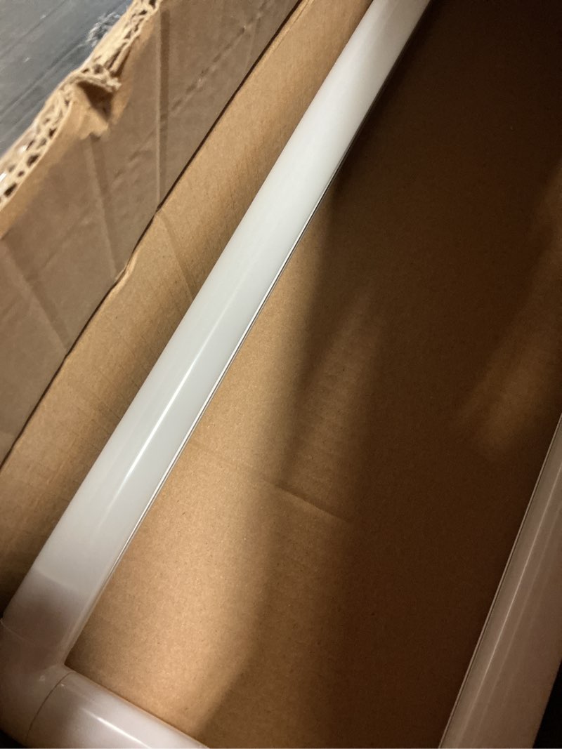 Condition photo showing Good Condition for 2ft t8 t12 u shaped led tube light, 15w (36 watts equivalent) 5000k daylight, 24in led replacement for u bend fluorescent bulbs, direct or ballast bypass, ul&dlc listed(10 pack) 5000k 10 pack