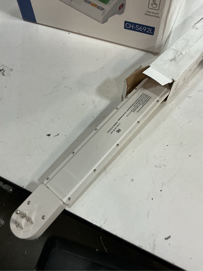 Condition photo showing Good Condition for electrical outlet extender stick,rotated and extended power strip,with 1 usb-c,2 usb-a,2 ac outlets,extends 22"-34", rotated 180°,perfect for hard-to-reach outlets behind couch,sofa, bed, furniture