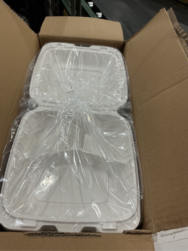 Condition photo showing Good Condition for 8x8" 3compartment 50-pack plastic clamshell take out food containers, heavy duty to-go disposable lunch box for cake, sandwich, salad, dessert, restaurant meal prep packaging catering hinged container 883c