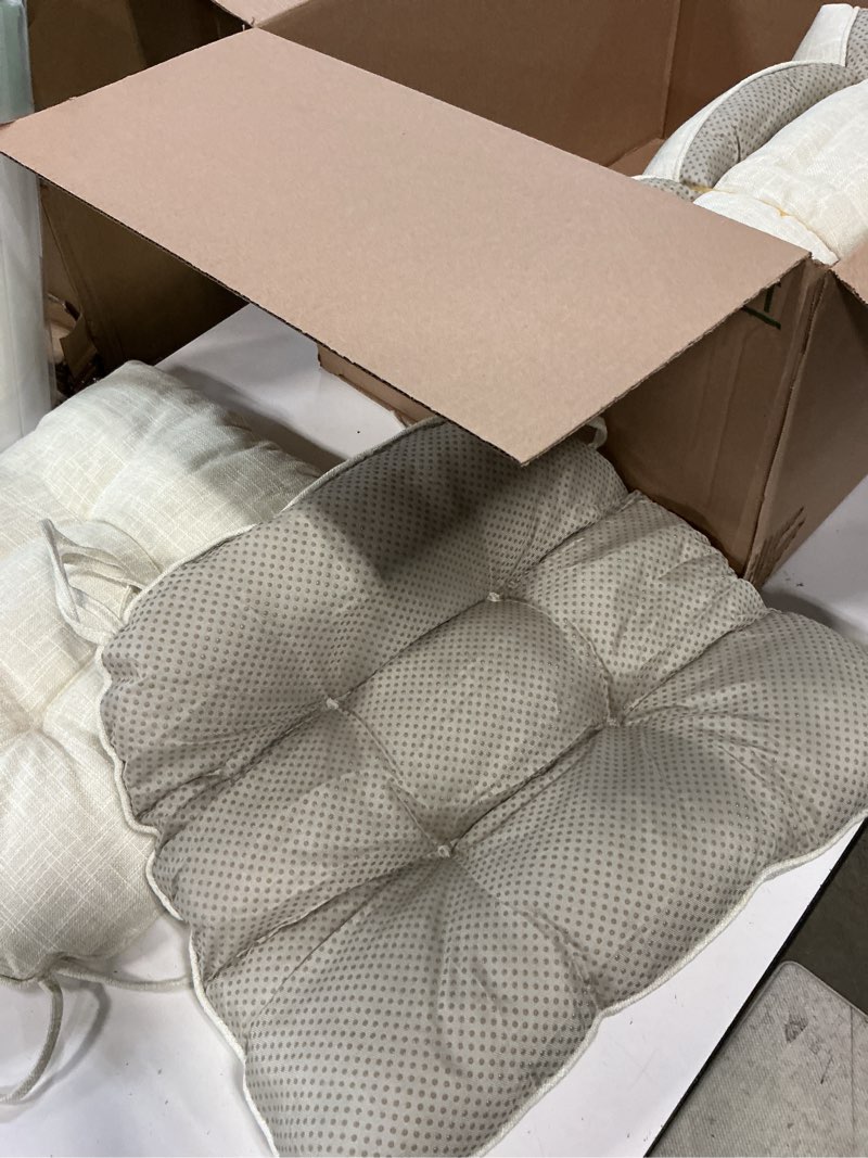 Condition photo showing Good Condition for betu chair cushions for dining chairs set of 4,3.5" thick kitchen table chair pads with ties,non slip backing and covers, seat cushion for dining room,bar,patio chairs,15.5"x15.5"x3.5",beige beige 15.5"x15.5"x3.5" (4 pack)