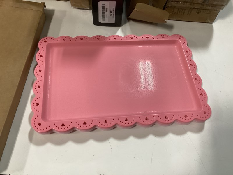 Condition photo showing Good Condition for 6 Pcs Valentines Day Pink Serving Trays Plastic Platters Dessert Cupcake Holder Party Supplies 14.4 x 9.3 Inches Rectangular Cookie Snack Display Tray for Wedding Restaurant Gradient Pink