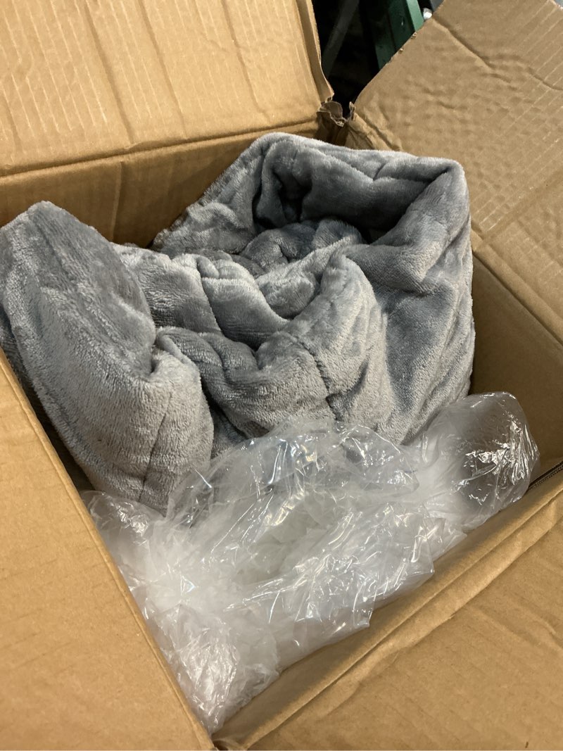 Condition photo showing As Is for Calm&Relax Fluffy Weighted Blankets for Adults Heavy Blanket, Soft Weighted Throw Blanket with Glass Beads, Machine Washable (Twin Full Size, 15 lbs, 48"×72") 48x72in 15lbs