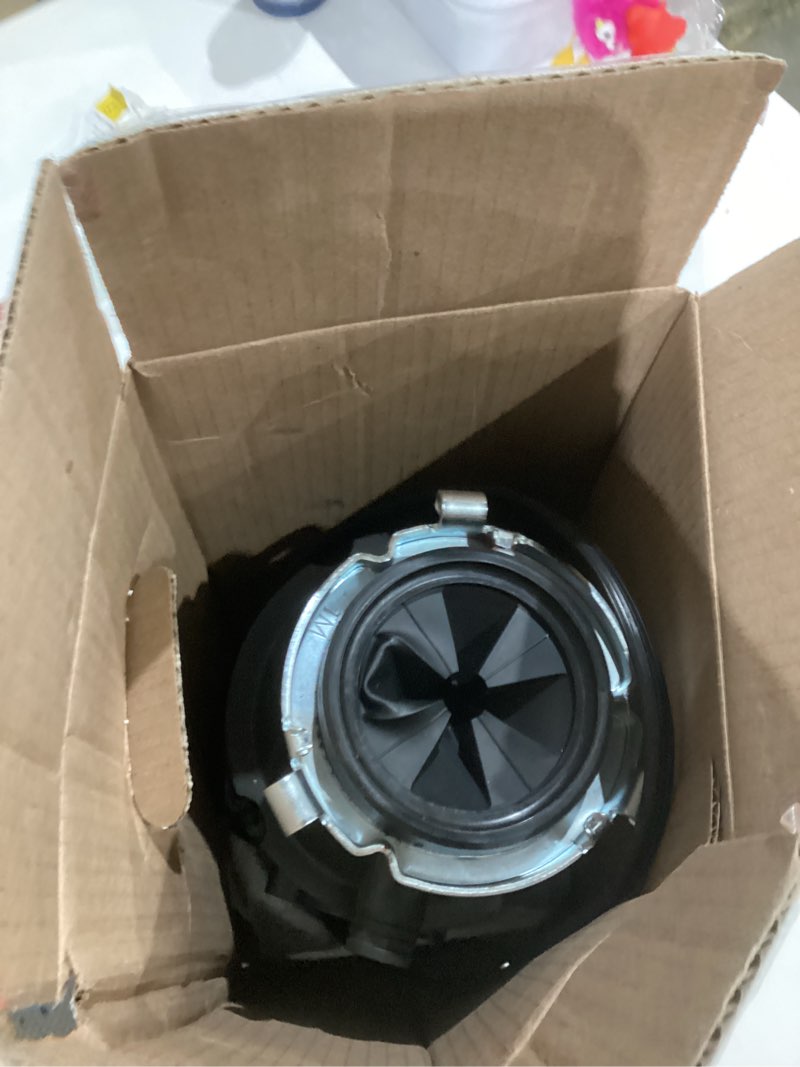 Condition photo showing Good Condition for insinkerator badger 5xl garbage disposal