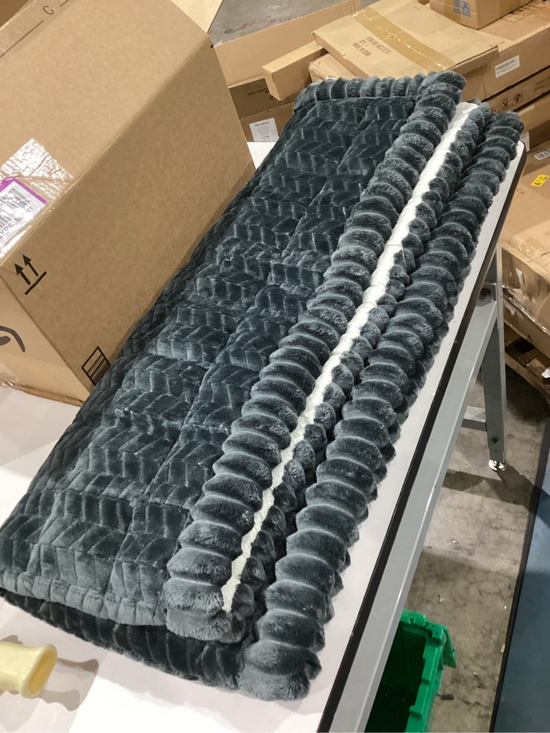 Condition photo showing Good Condition for gumfolk pet couch covers for sofa slipcovers couch protector for dogs washable cushion cover, sofa pad blanket furniture, dark grey, 27in*59in