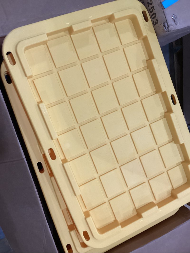 Condition photo showing As Is for centrex plastics, llc 5 -pack large yellow heavy duty stackable lid with standard snap lid